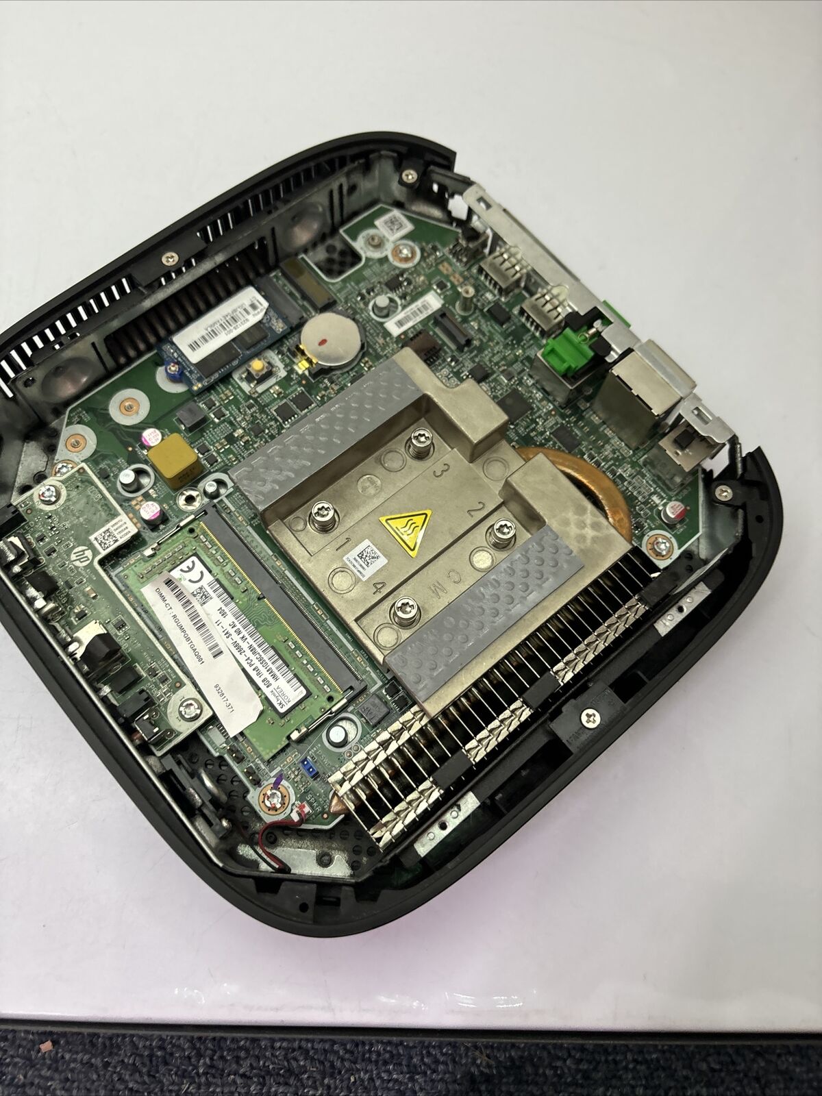 HP Thin Client T530 AMD GX-215JJ 8gb of Ram No Wifi