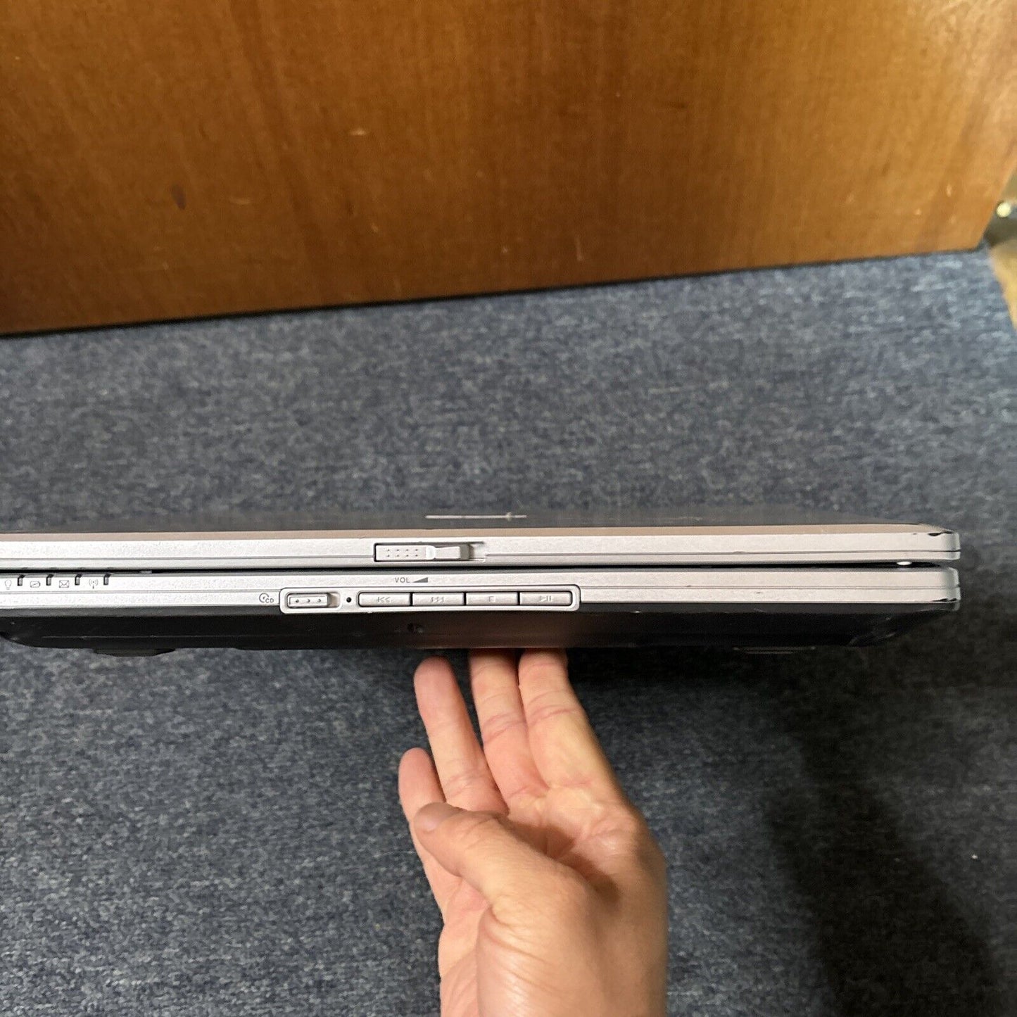 Asus A2500D 512mb RAM 60gb HDD Laptop DVD Drive *Requires Battery Replacement*