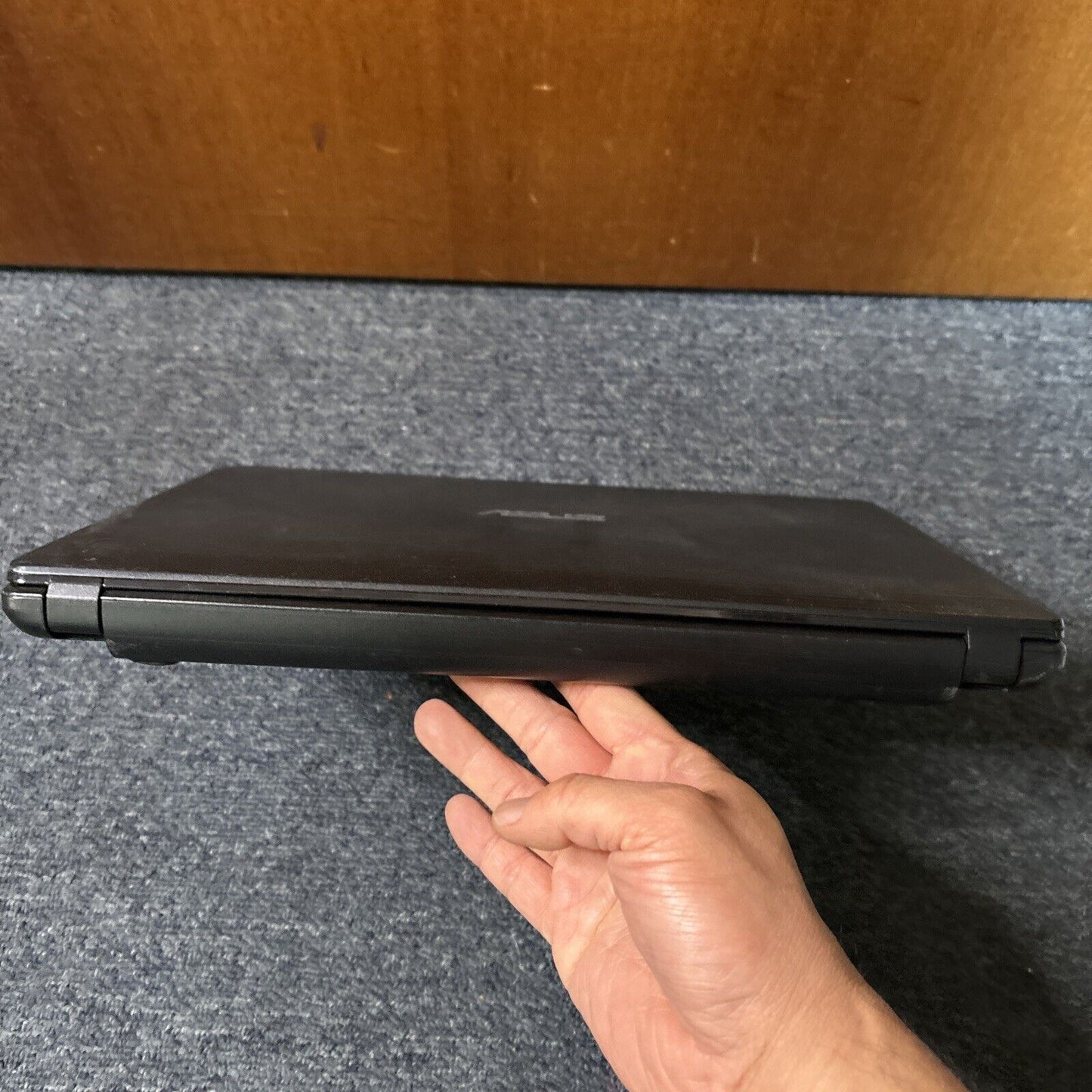 ASUS x451C Laptop Intel 2117U 4gb RAM 400gb HDD DVD *Needs Battery Replacement*