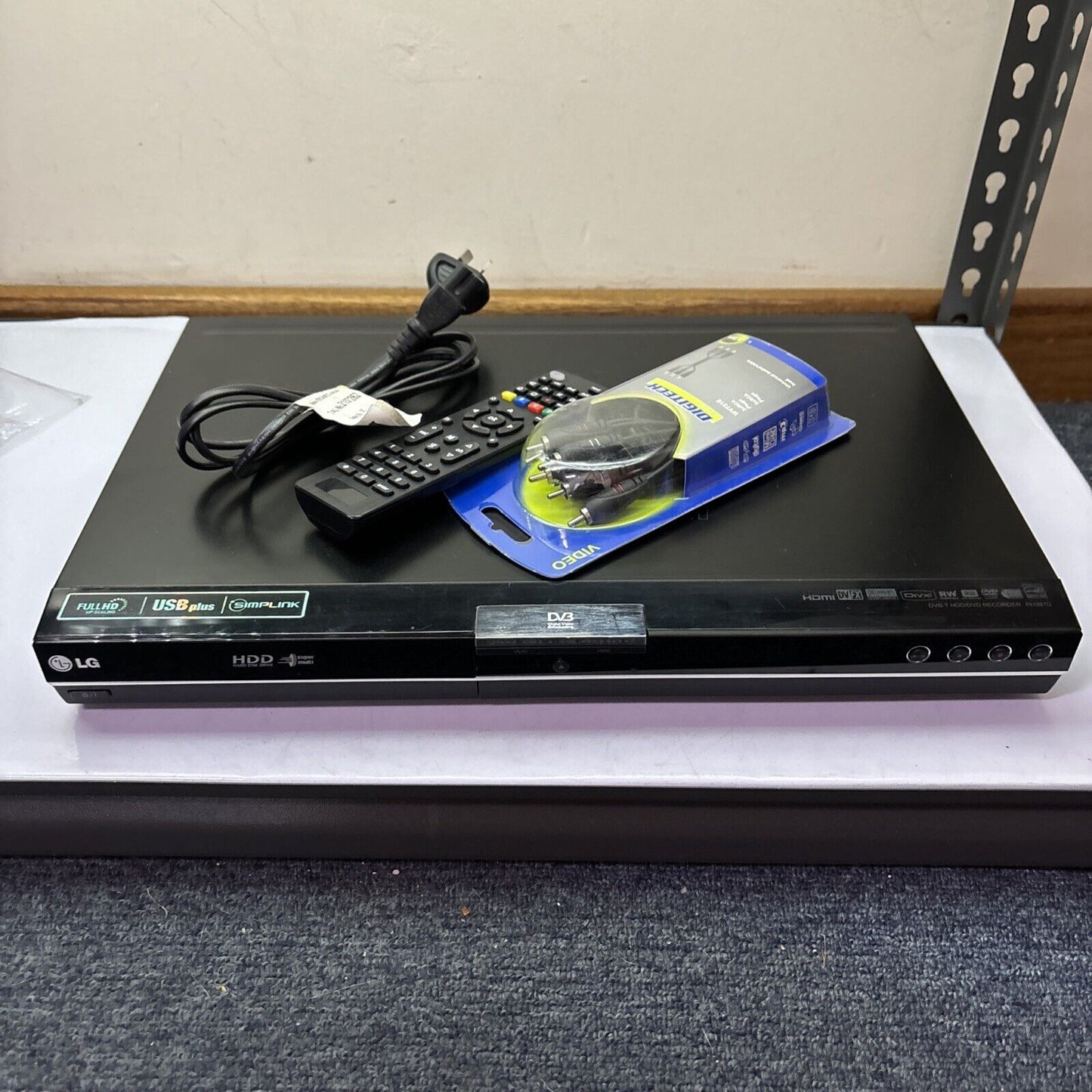 LG DVB-T HDD DVD Recorder Player TV Tuner RH397D 160GB HDD Region 4