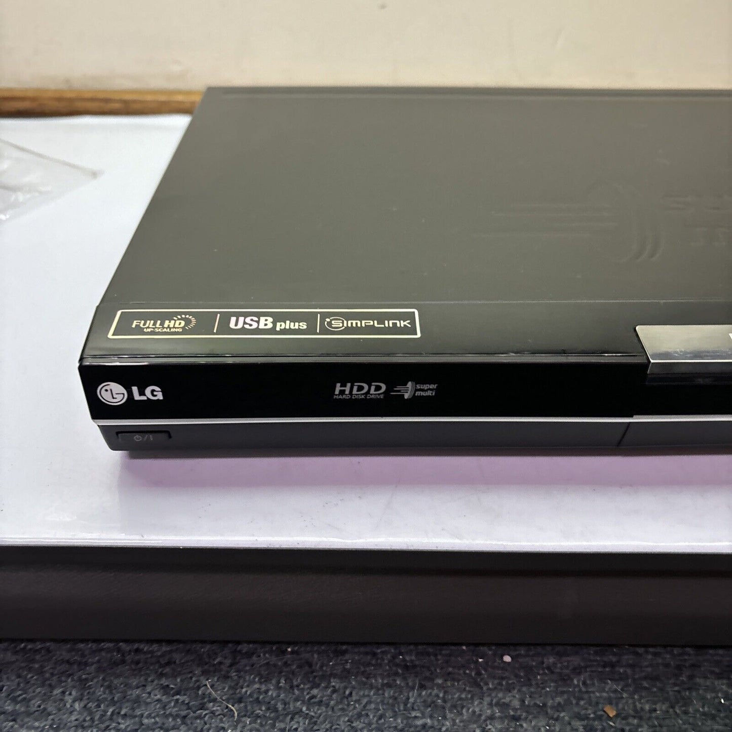 LG DVB-T HDD DVD Recorder Player TV Tuner RH397D 160GB HDD Region 4