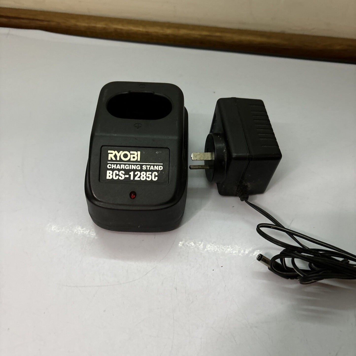 Ryobi Charging Stand & AC Adapter BCS-1285C