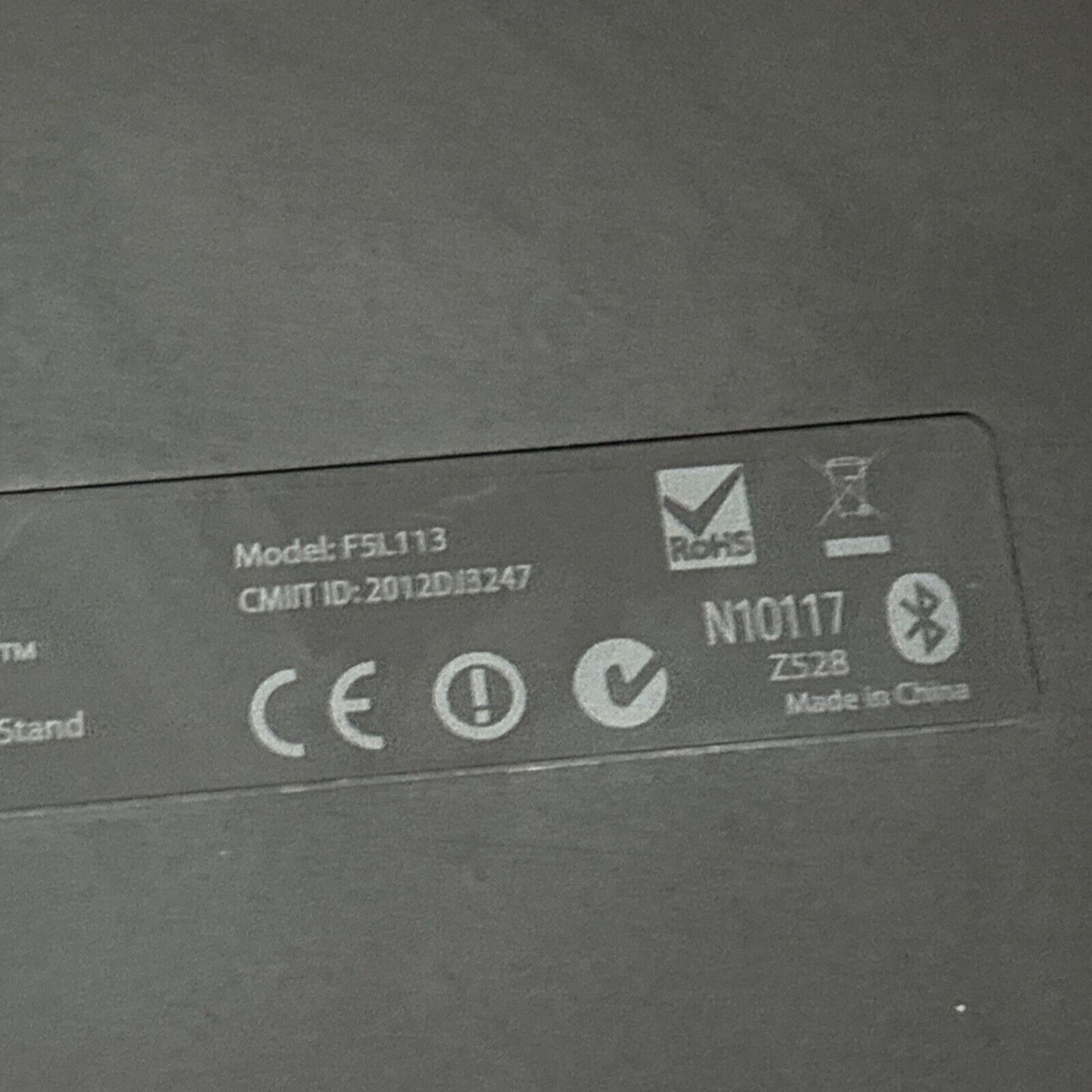 Belkin YourType Bluetooth Keyboard & Stand For iPad FSL113 Bluetooth