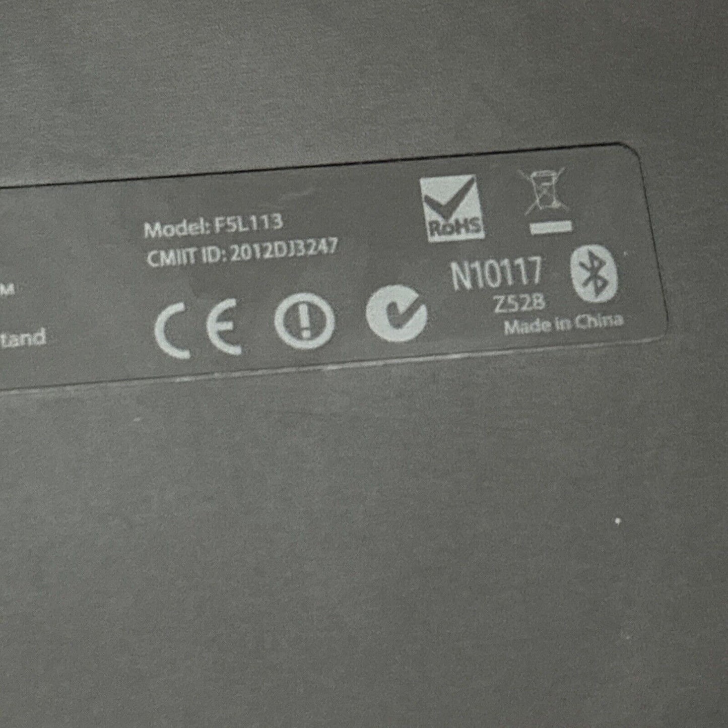 Belkin YourType Bluetooth Keyboard & Stand For iPad FSL113 Bluetooth