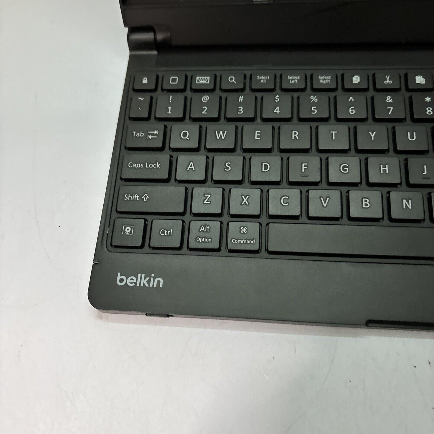 Belkin YourType Bluetooth Keyboard & Stand For iPad FSL113 Bluetooth