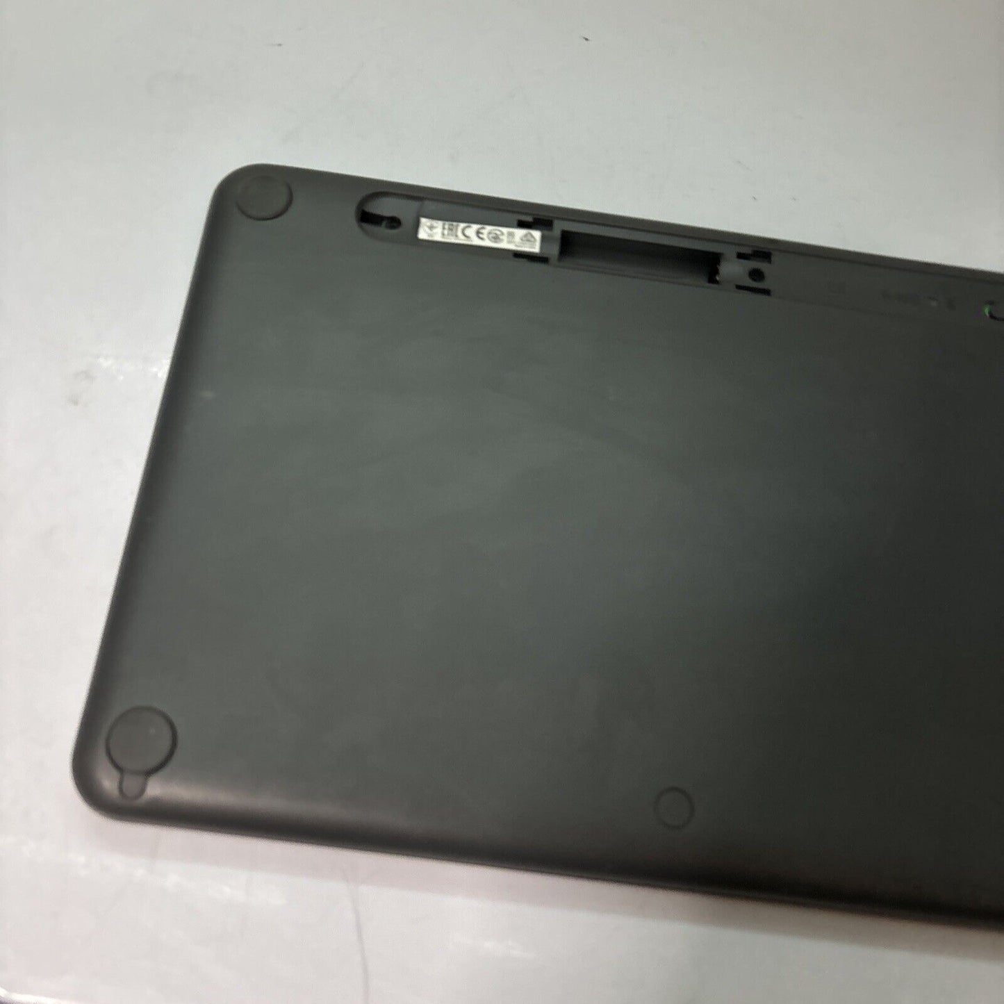 Logitech K480 Bluetooth Portable Keyboard Multi-Device *Missing Battery Lid*