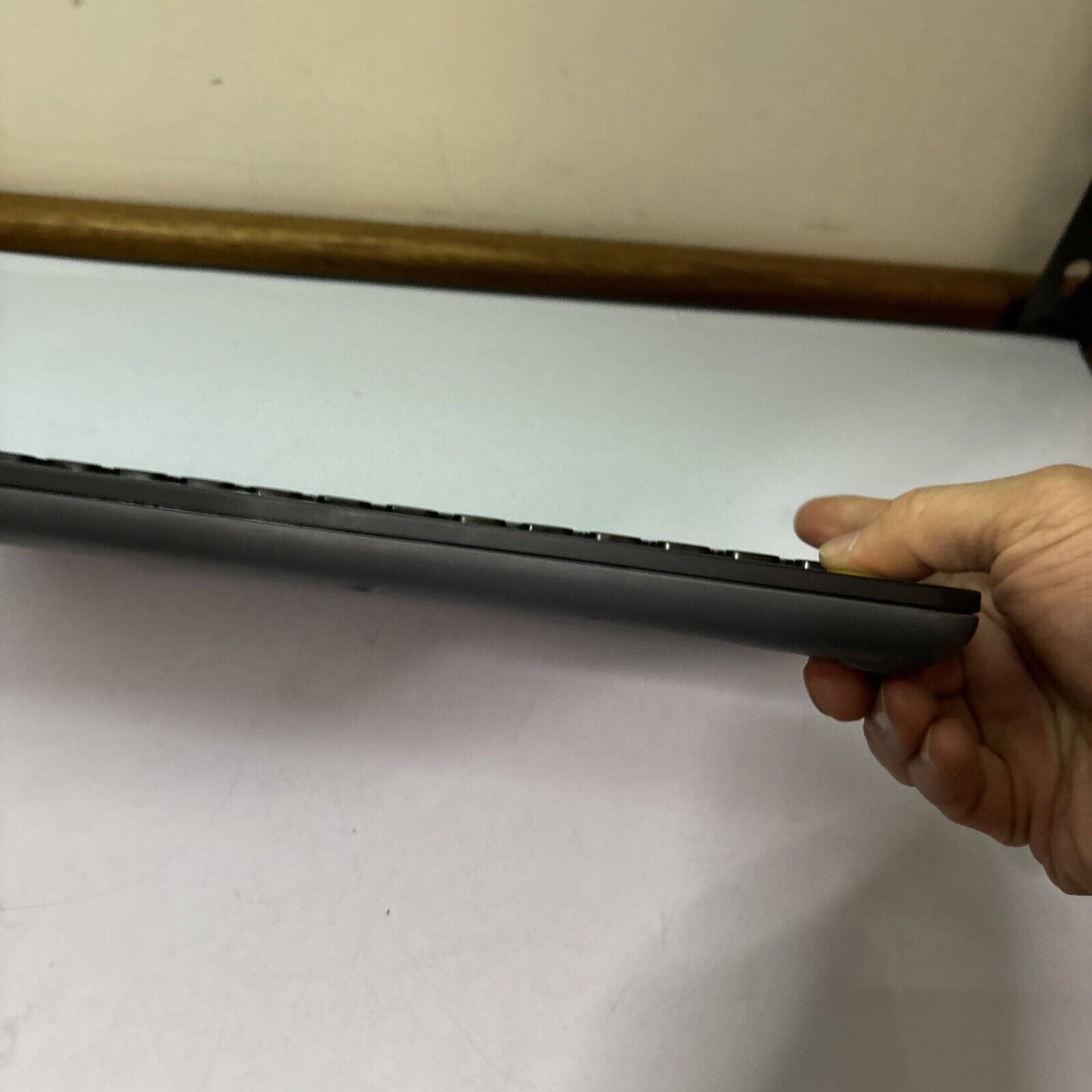 Logitech K480 Bluetooth Portable Keyboard Multi-Device *Missing Battery Lid*