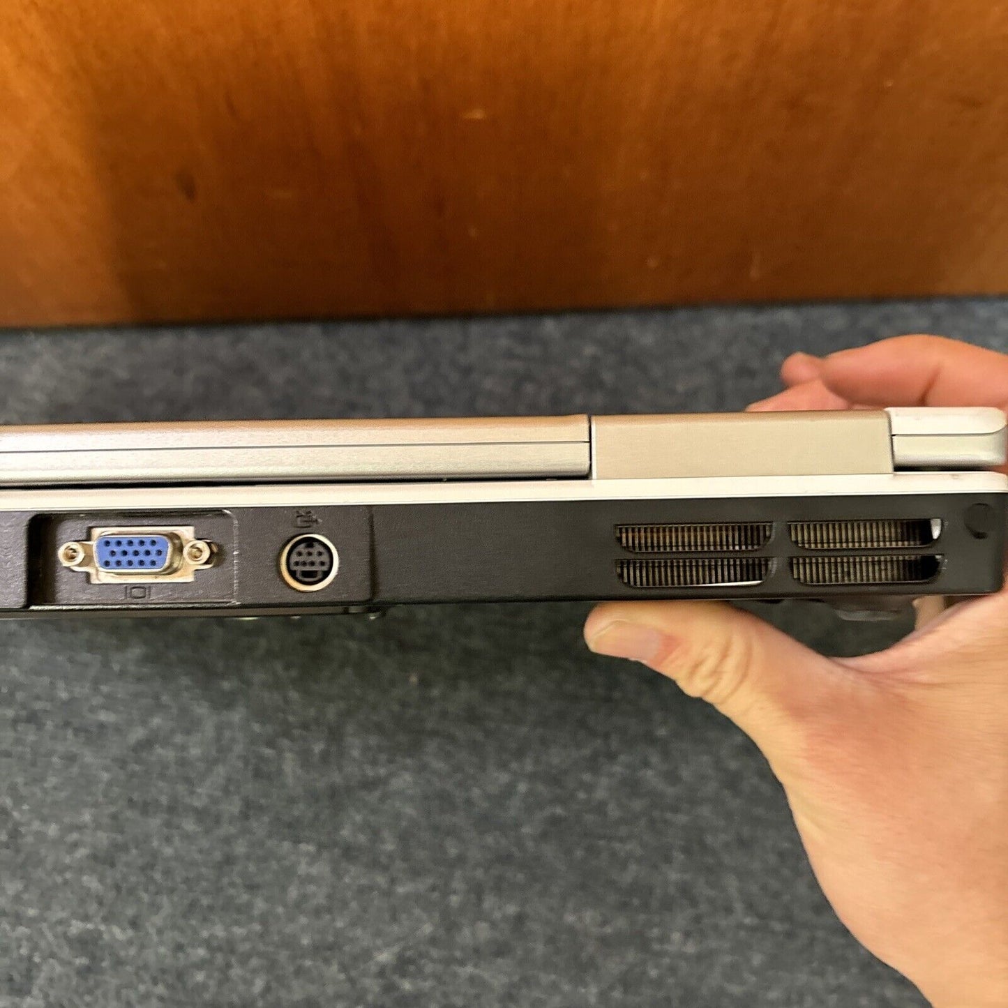 Dell Inspiron 6400 Notebook Intel T2400 1gb RAM 100gb HDD DVD Drive *No Battery*