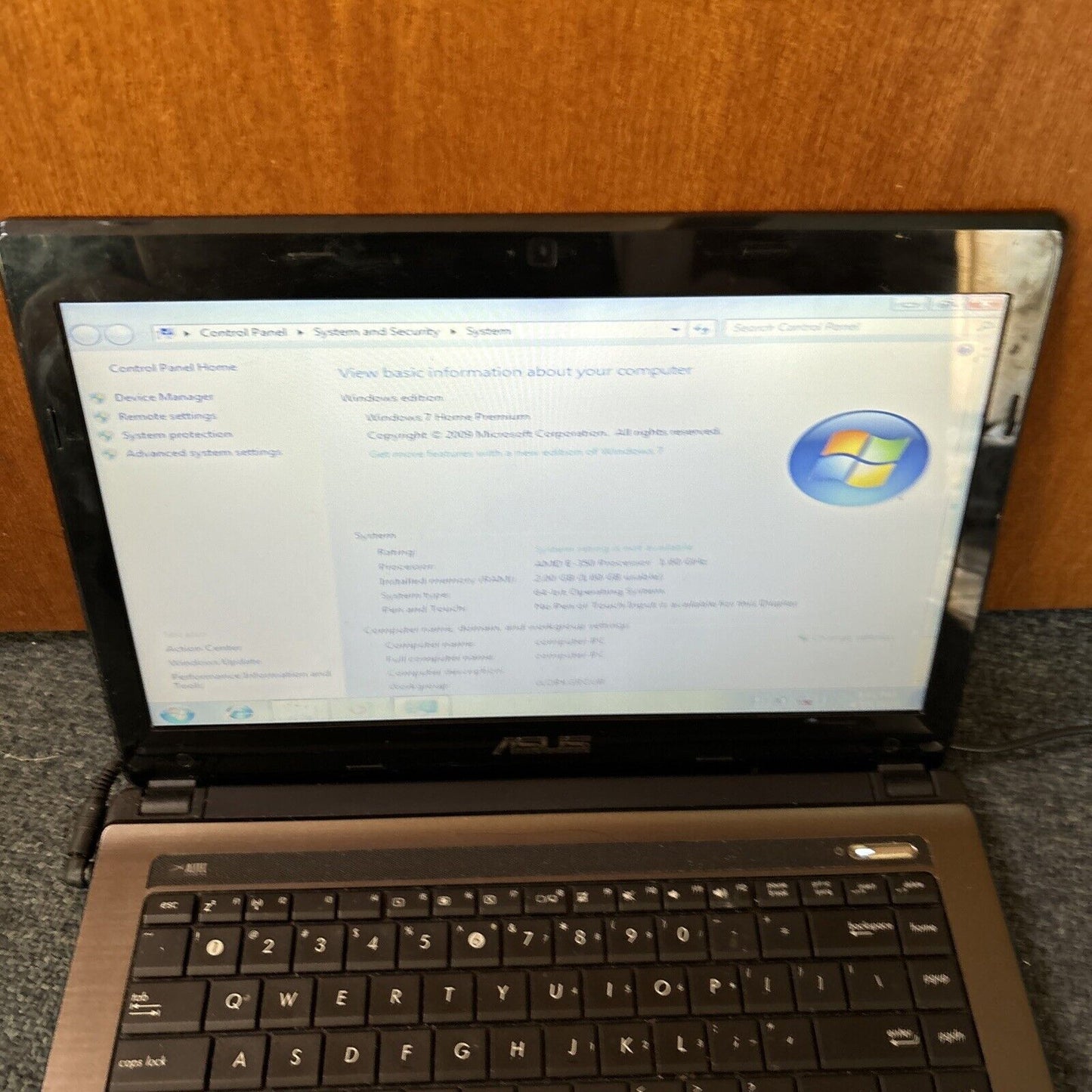 ASUS X43U Notebook AMD E-350 2gb RAM 64GB SSD DVD Drive *No Battery*