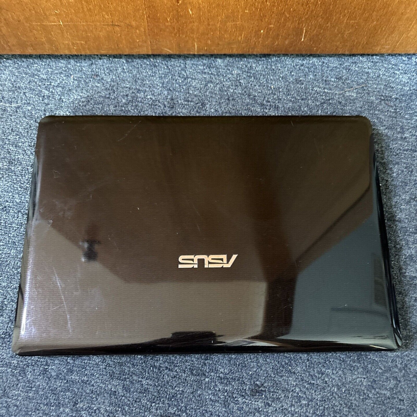 ASUS X43U Notebook AMD E-350 2gb RAM 64GB SSD DVD Drive *No Battery*