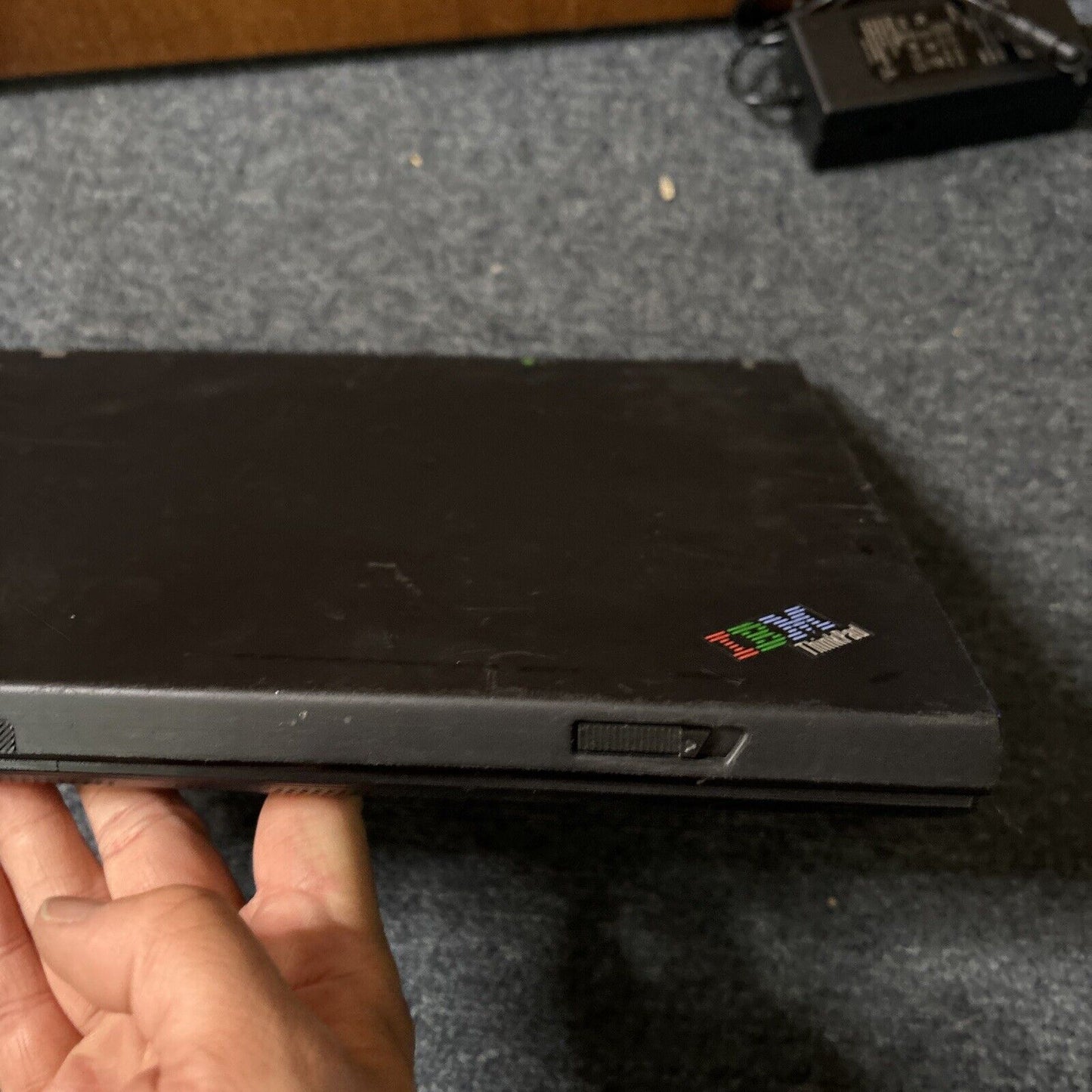 IBM ThinkPad T43 1.5gb RAM DVD Drive *No HDD & Requires New BIOS Battery*