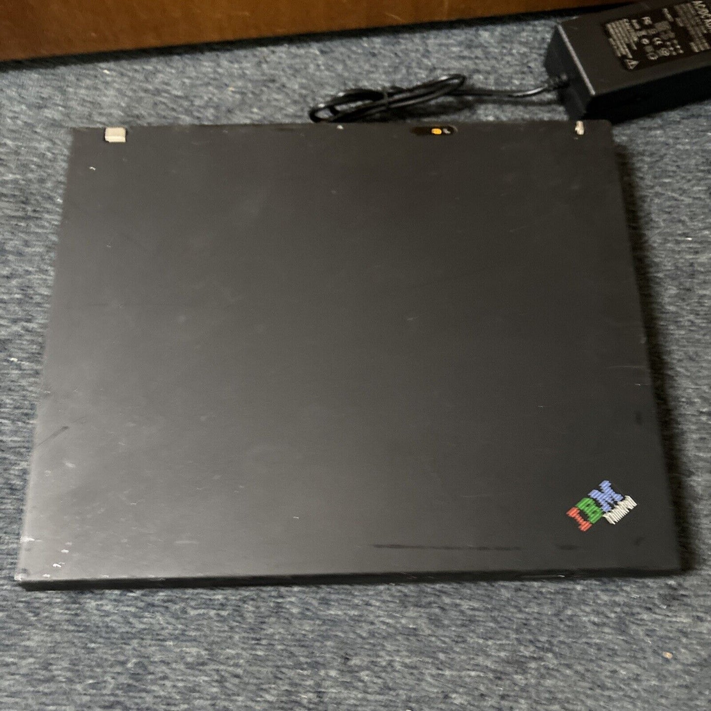 IBM ThinkPad T43 1.5gb RAM DVD Drive *No HDD & Requires New BIOS Battery*