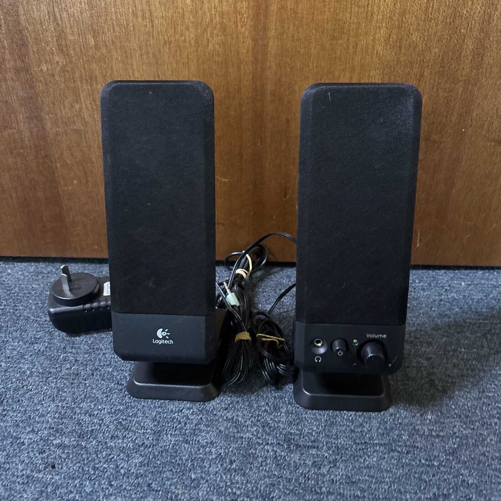 Logitech R-10 Speakers S-0152B1 3.5mm for Computers – Retro Unit