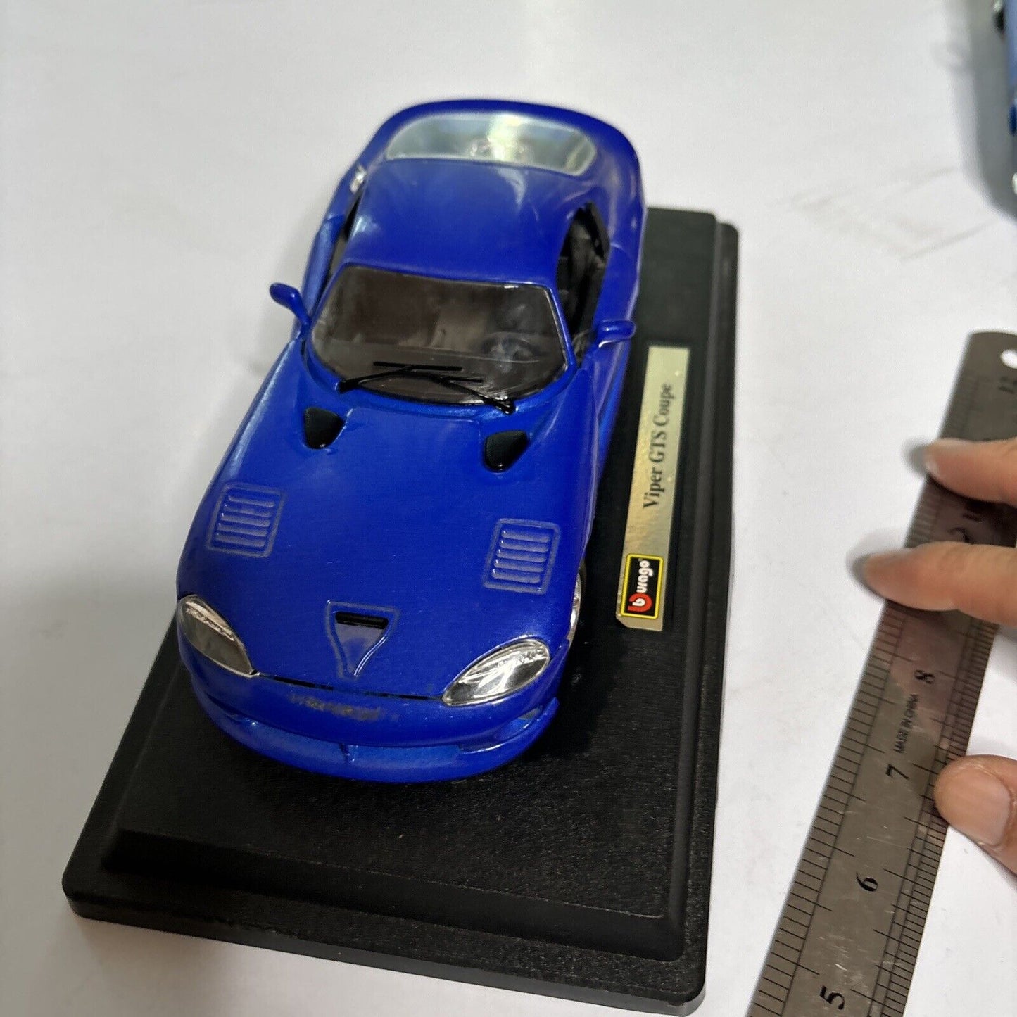 Burago Dodge Viper GTS Coupe 28-06032-P2 Car Model