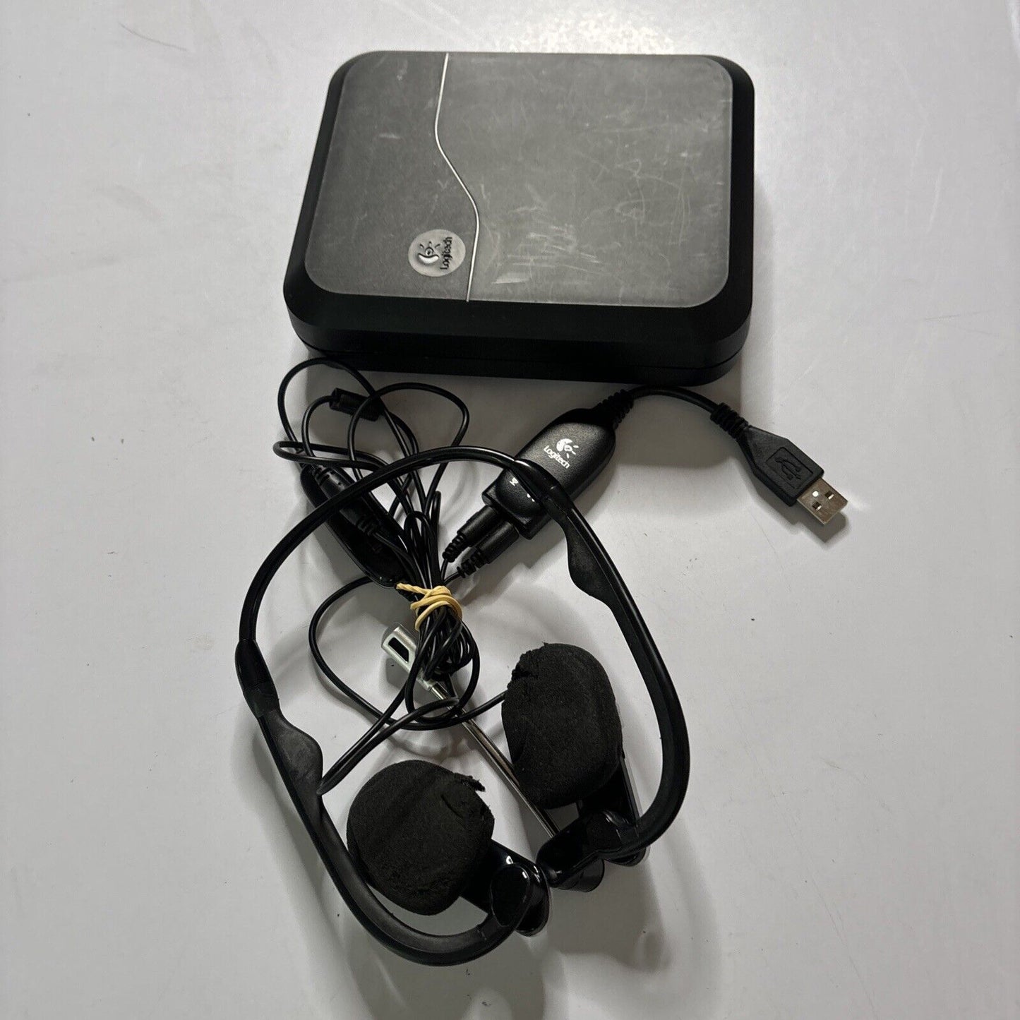 Logitech Headphones Microphone Headset USB A-5572A