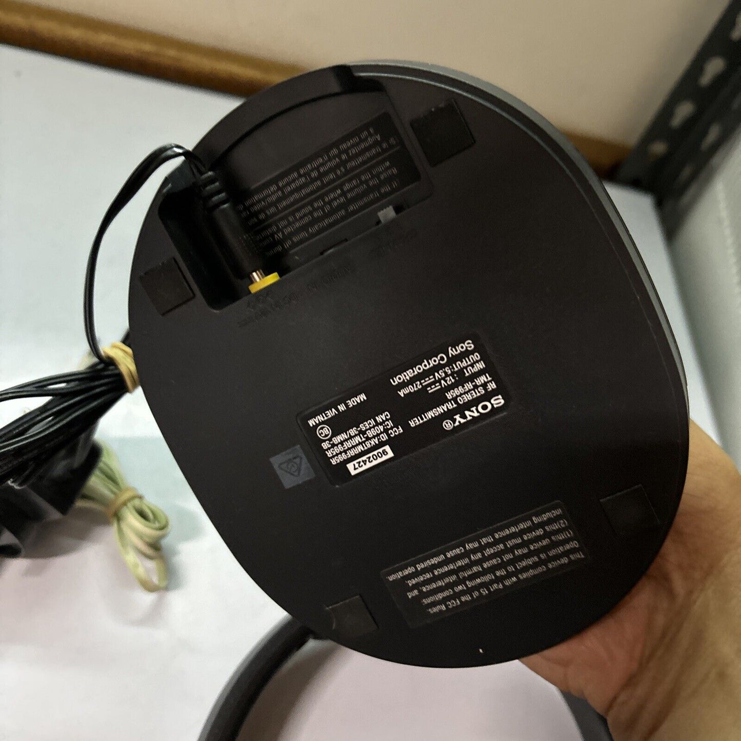 Sony MDR-RF995R Wireless Headphones RF Transmitter