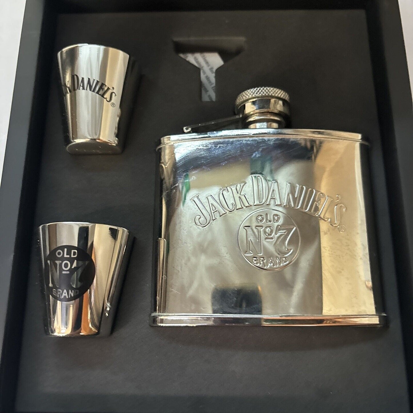 Jack Daniel's Old No 7 Whiskey Hip Flask & 2 Shot Glass