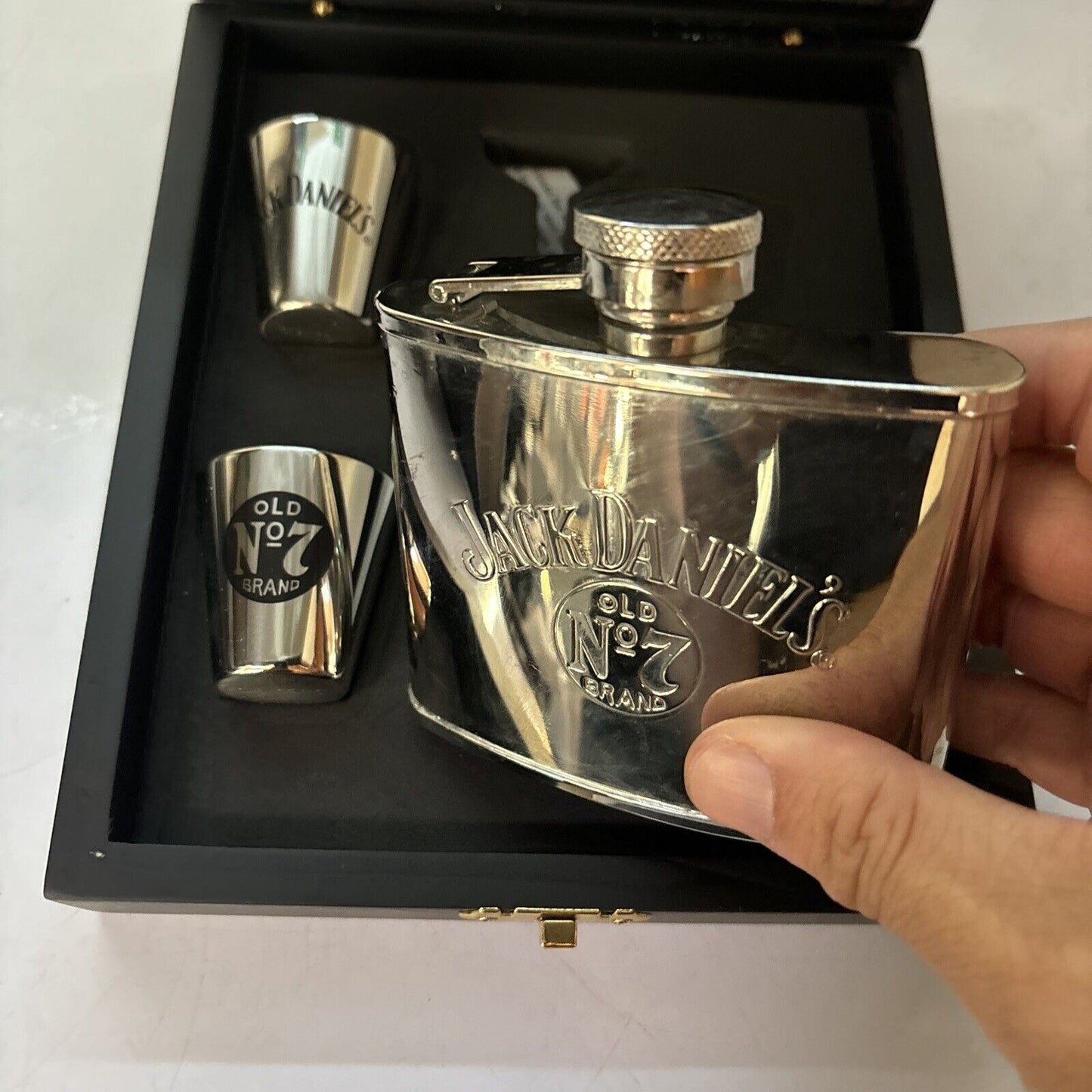 Jack Daniel's Old No 7 Whiskey Hip Flask & 2 Shot Glass