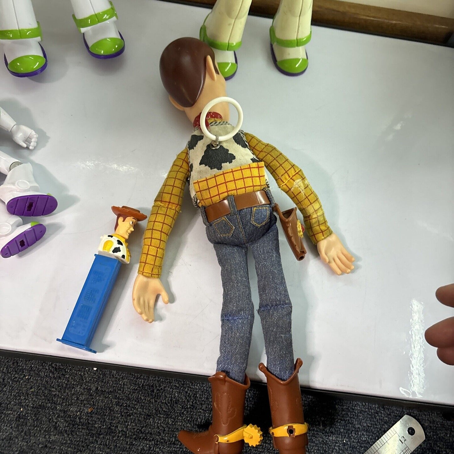 3x Buzz Lightyear 12" & 1x 7" / Woody 12" Toy Story Figure Working