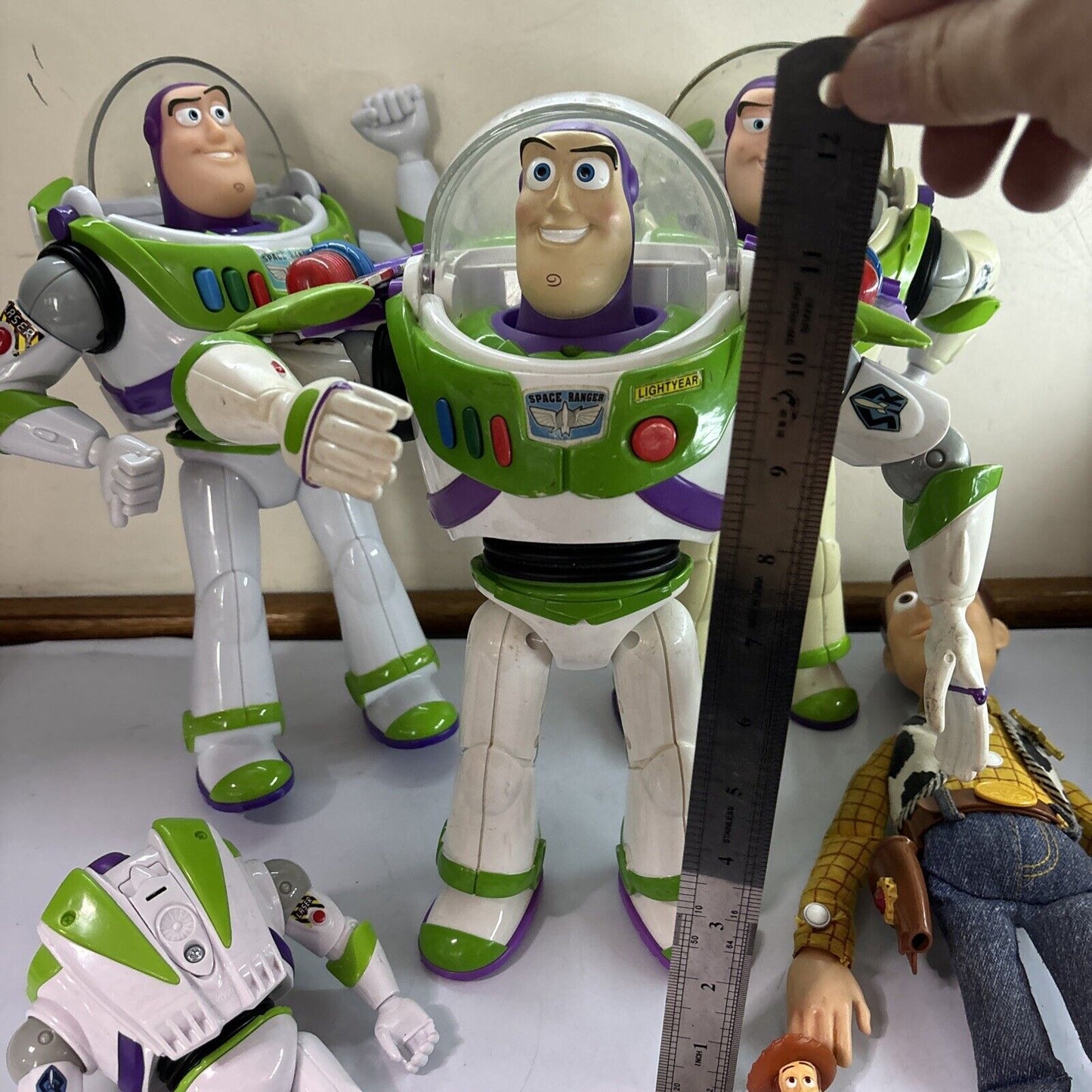 3x Buzz Lightyear 12" & 1x 7" / Woody 12" Toy Story Figure Working