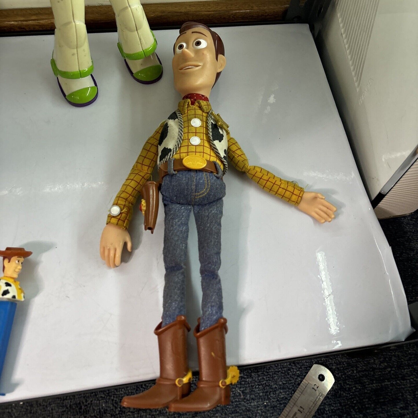 3x Buzz Lightyear 12" & 1x 7" / Woody 12" Toy Story Figure Working