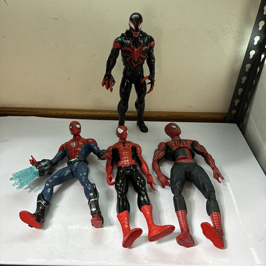 3x Spider-man 11" 2012 2004 2013 & 11" Venum 2017 Action Figure