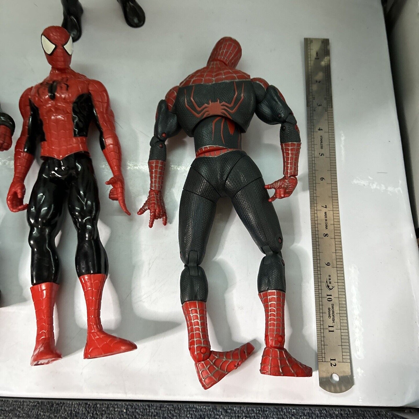 3x Spider-man 11" 2012 2004 2013 & 11" Venum 2017 Action Figure