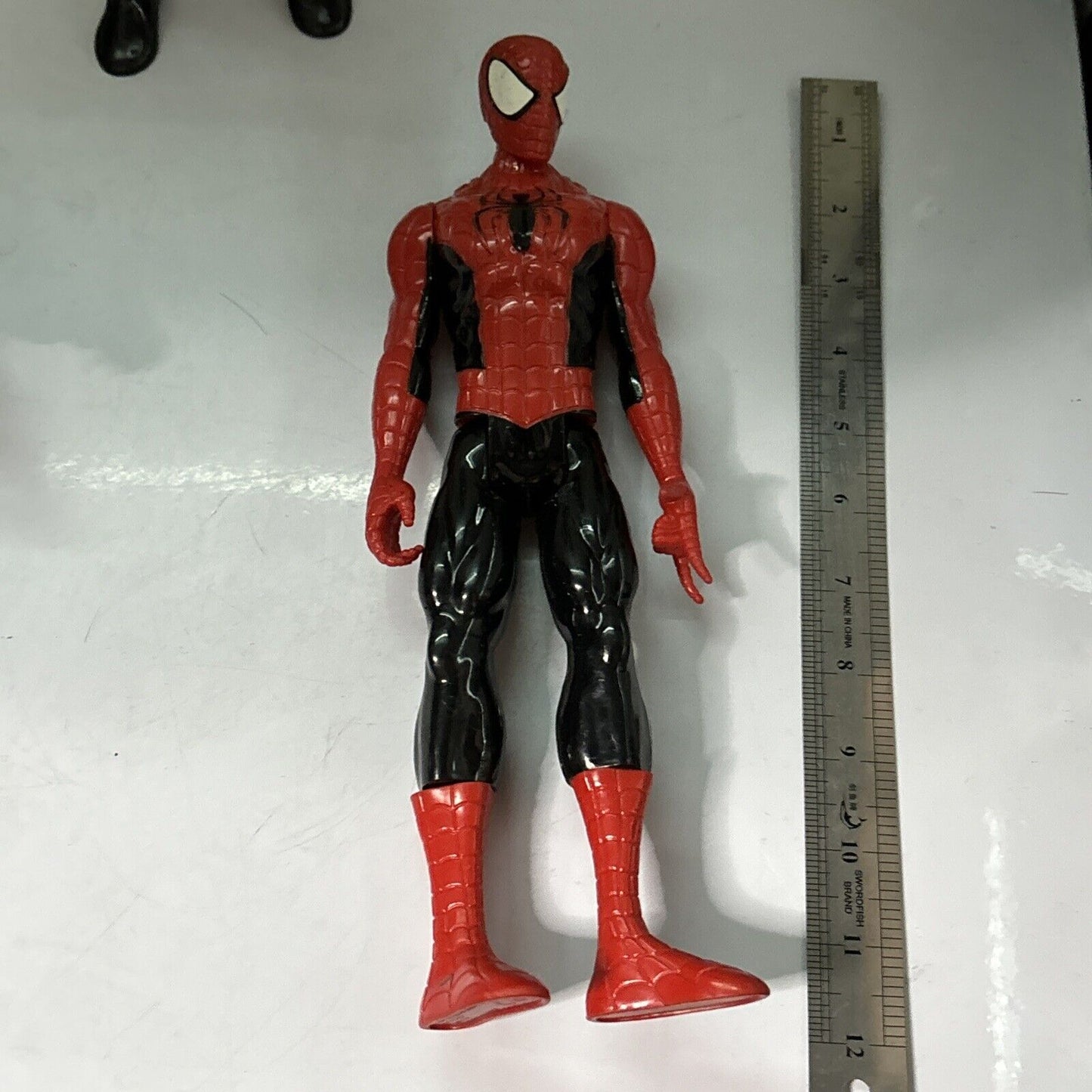 3x Spider-man 11" 2012 2004 2013 & 11" Venum 2017 Action Figure