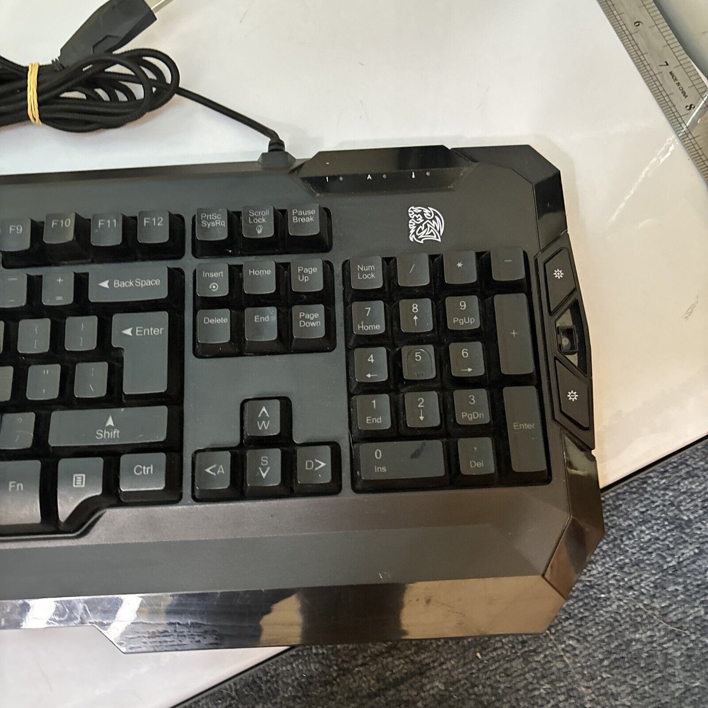ThermalTake TTSports Commander Combo V2 Gaming Keyboard EKB-CCM *Missing 2 Keys*