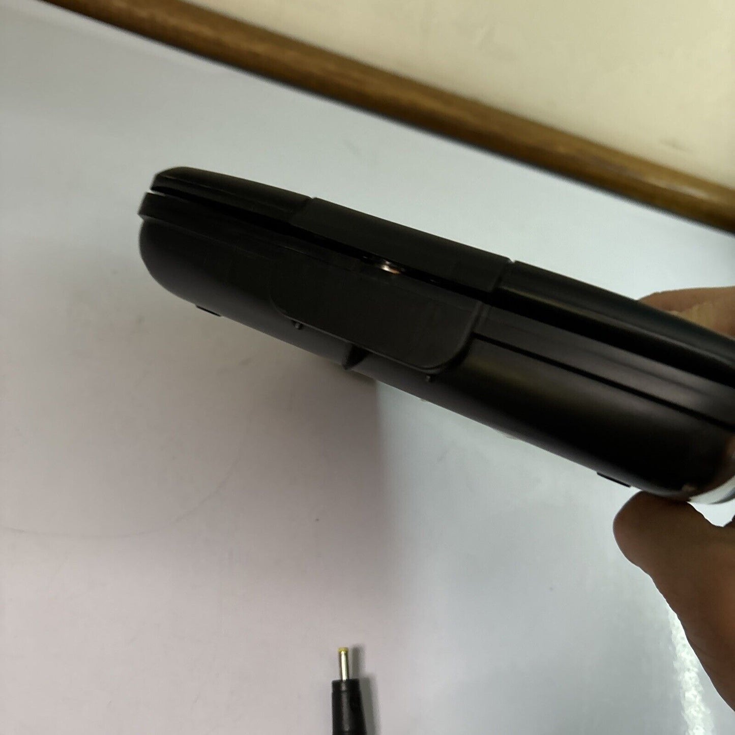 Laser 7" Portable DVD Player DVD-PT-7C Plays   All Regions