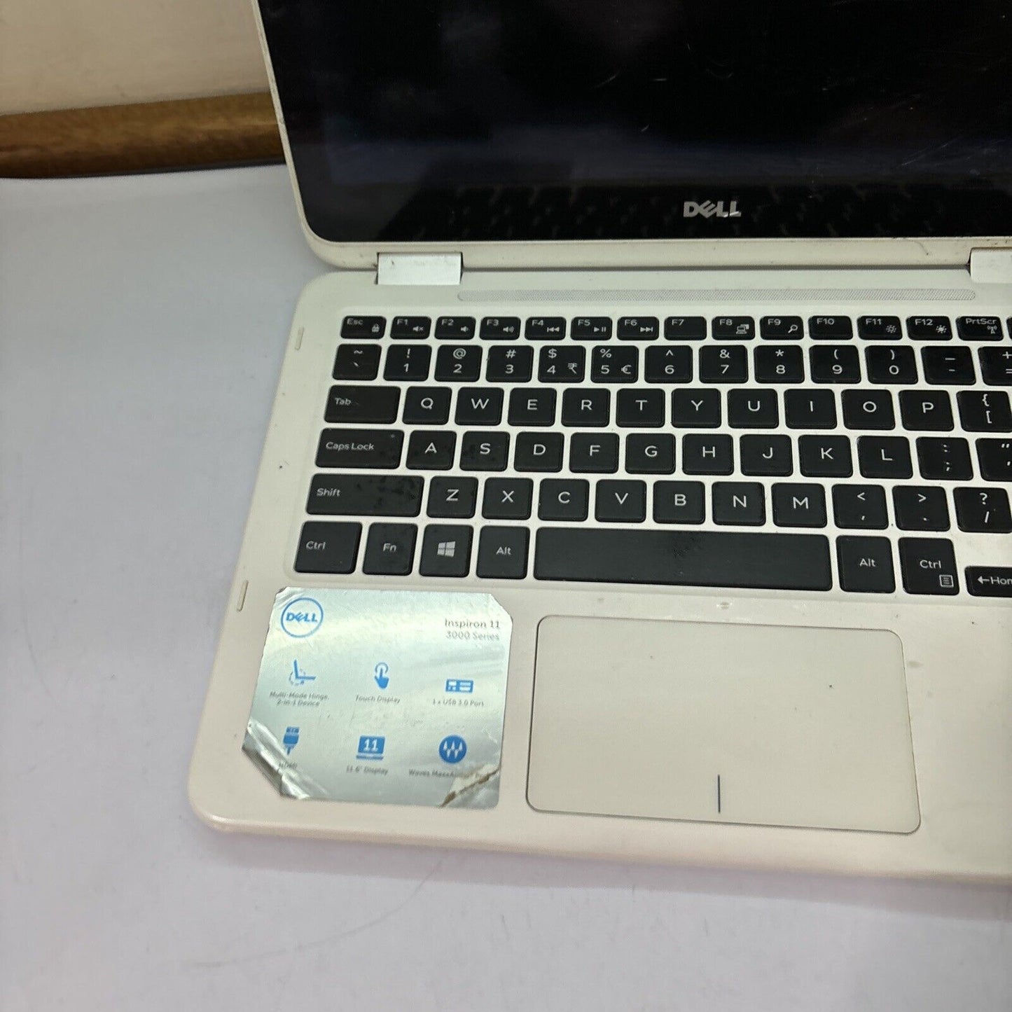 Dell Inspiron 11 P25T Intel N3710 120gb SDD 4gb RAM *For Parts: Cracked Screen*