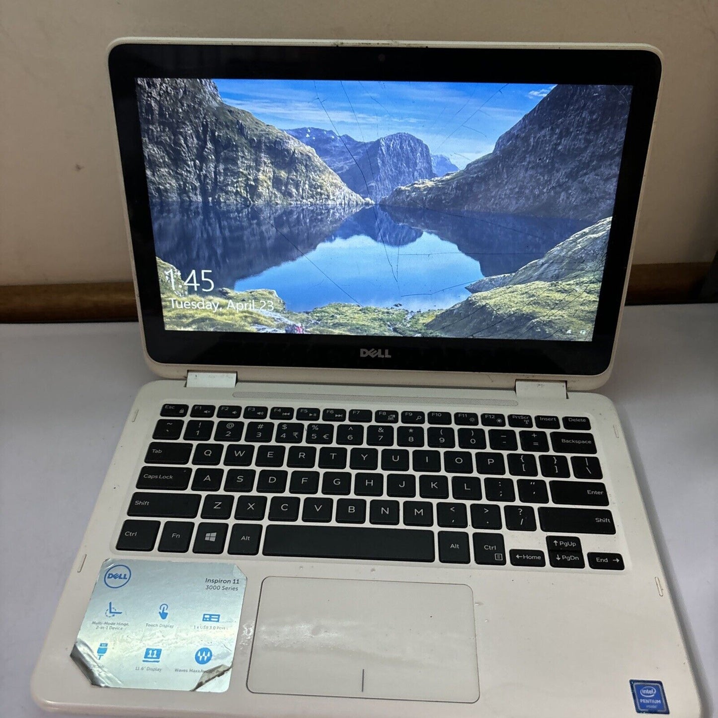 Dell Inspiron 11 P25T Intel N3710 120gb SDD 4gb RAM *For Parts: Cracked Screen*