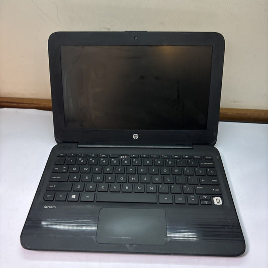 HP Stream Intel N3060 4gb RAM 60gb HDD *For Parts - 2 Key Missing & Battery*