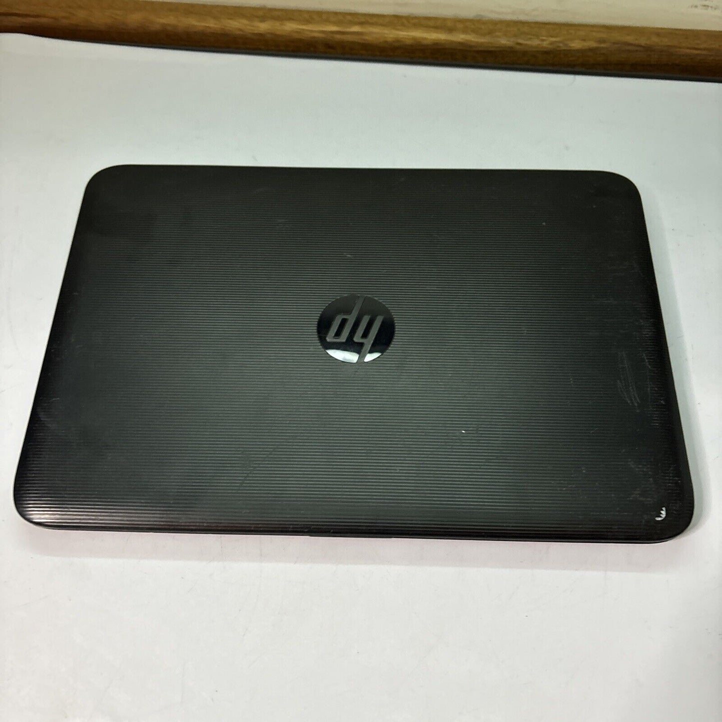 HP Stream Intel N3060 4gb RAM 60gb HDD *For Parts - 2 Key Missing & Battery*