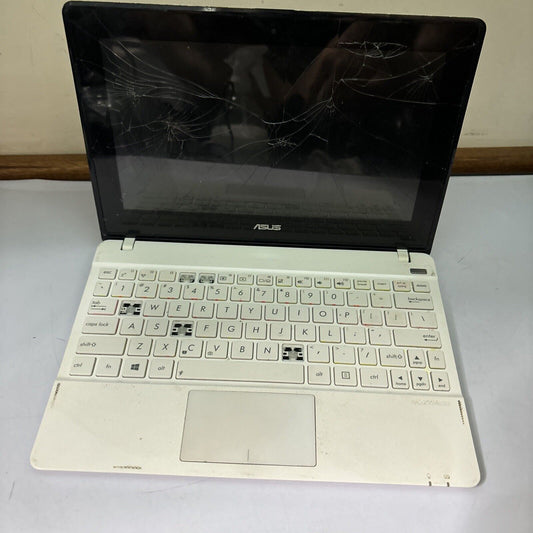 Asus F102B Laptop 320gb HDD *For Parts/Repair: Keys Missing, Broken LCD Battery*