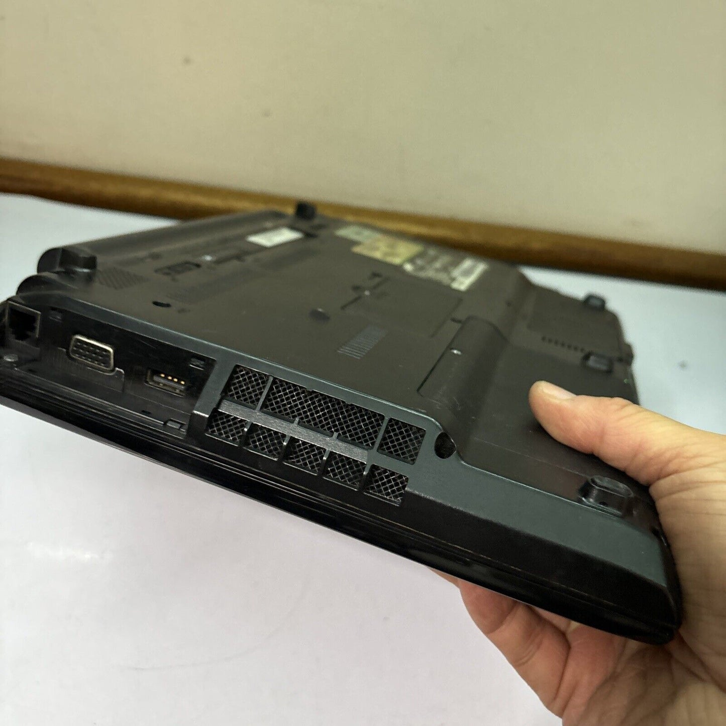 Samsung Q70 Intel T2330 2gb RAM 120gb HDD DVD *Missing Keys*