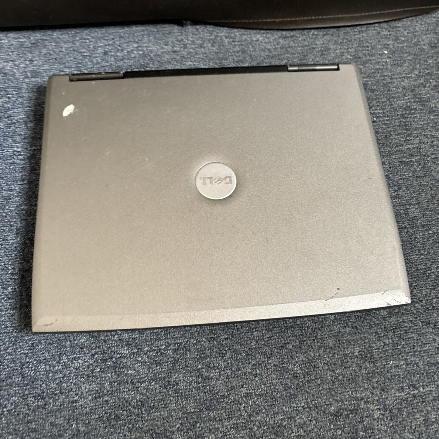 Dell Latitude D530 Intel T7250 2GB RAM DVD 80GB HDD *For Parts: No Battery*