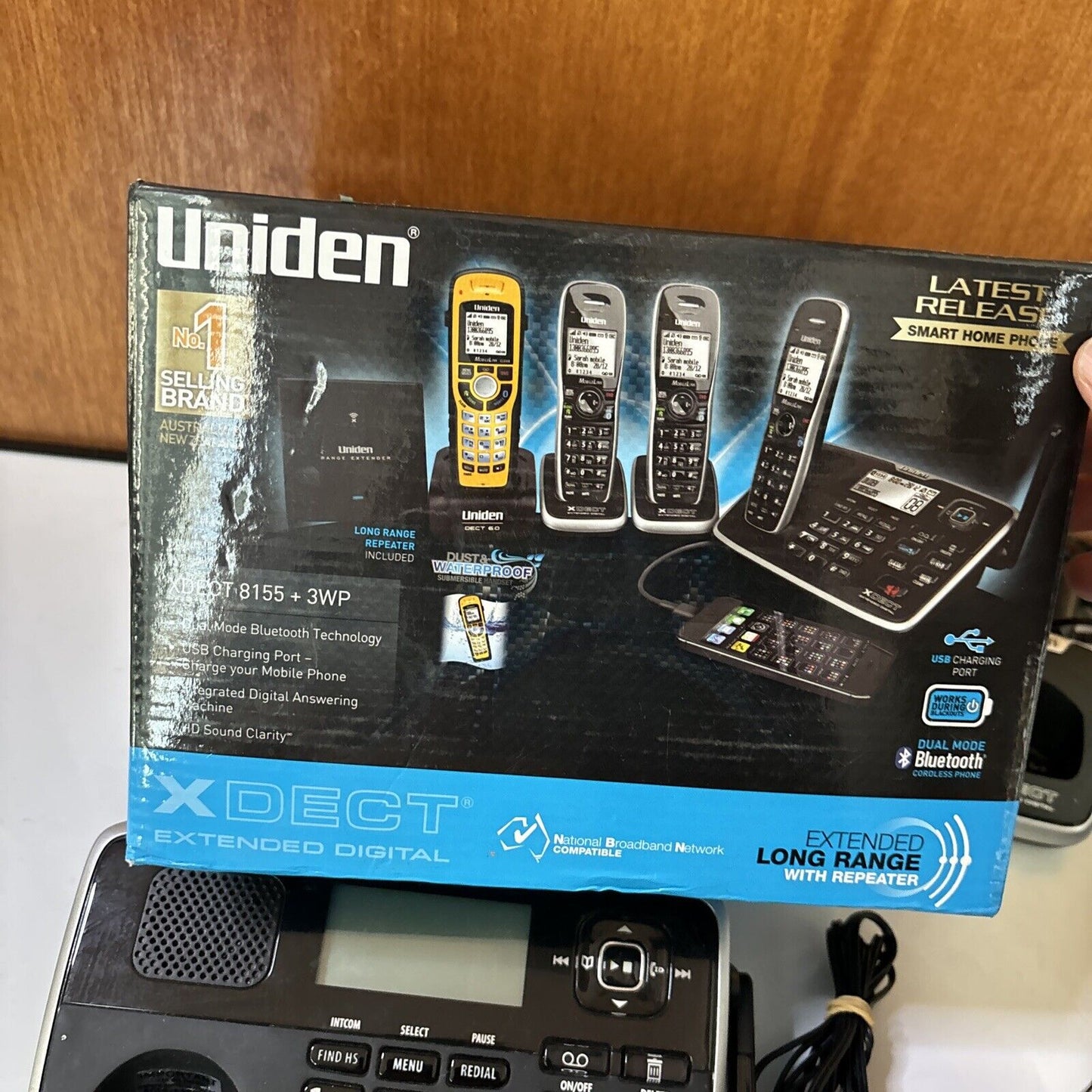 Uniden XDECT 8155 3x Handset & 1x Waterproof Handset Bluetooth Landline Phone