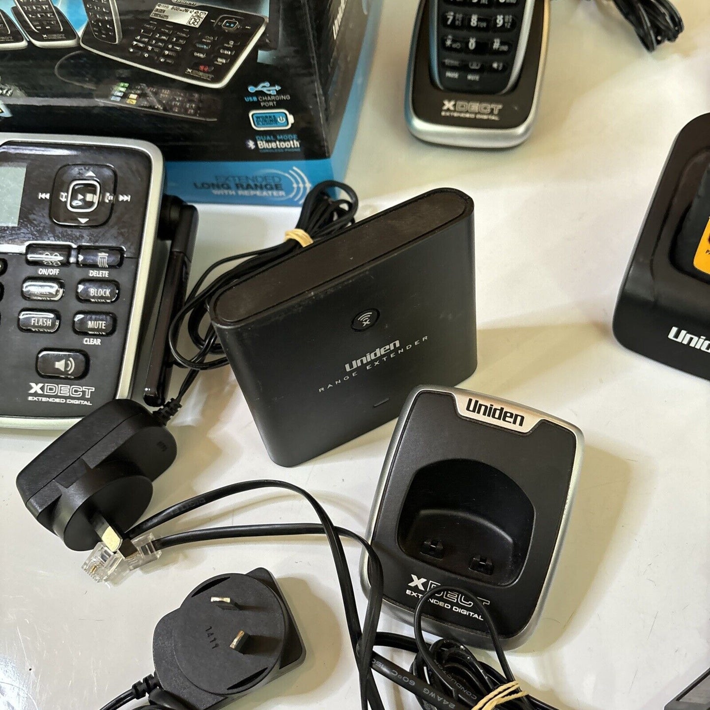 Uniden XDECT 8155 3x Handset & 1x Waterproof Handset Bluetooth Landline Phone