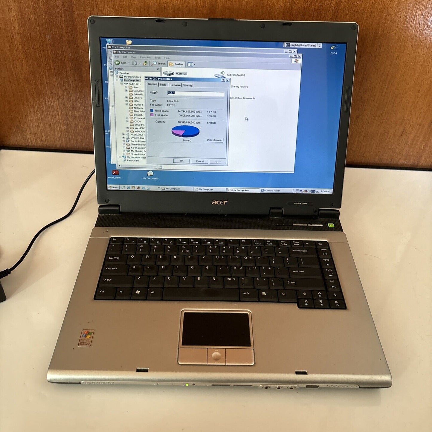 Acer Aspire 3000 Notebook AMD 3000+ 192MB RAM 18GB HDD DVD Drive *No Batteries*