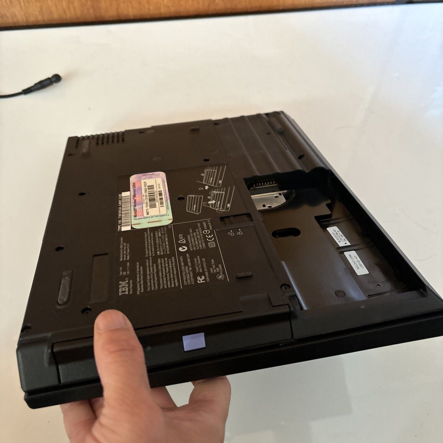 IBM ThinkPad Type 1161 Intel Celeron 548Mhz 64MB RAM 10GB HDD *Nl No Batteries*
