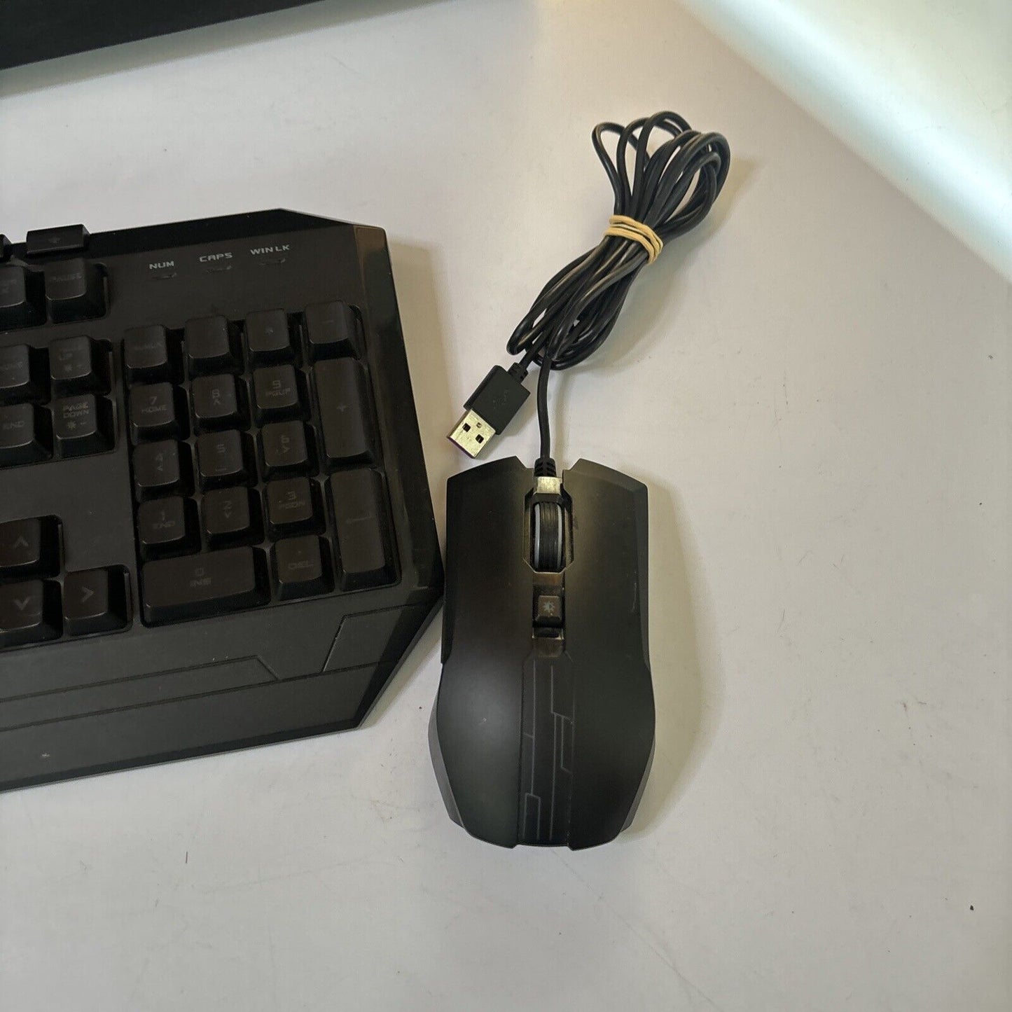 Cooler Master Devastator 3 RGB Gaming Keyboard & Mouse Combo SGB-3000-kkmf1-us