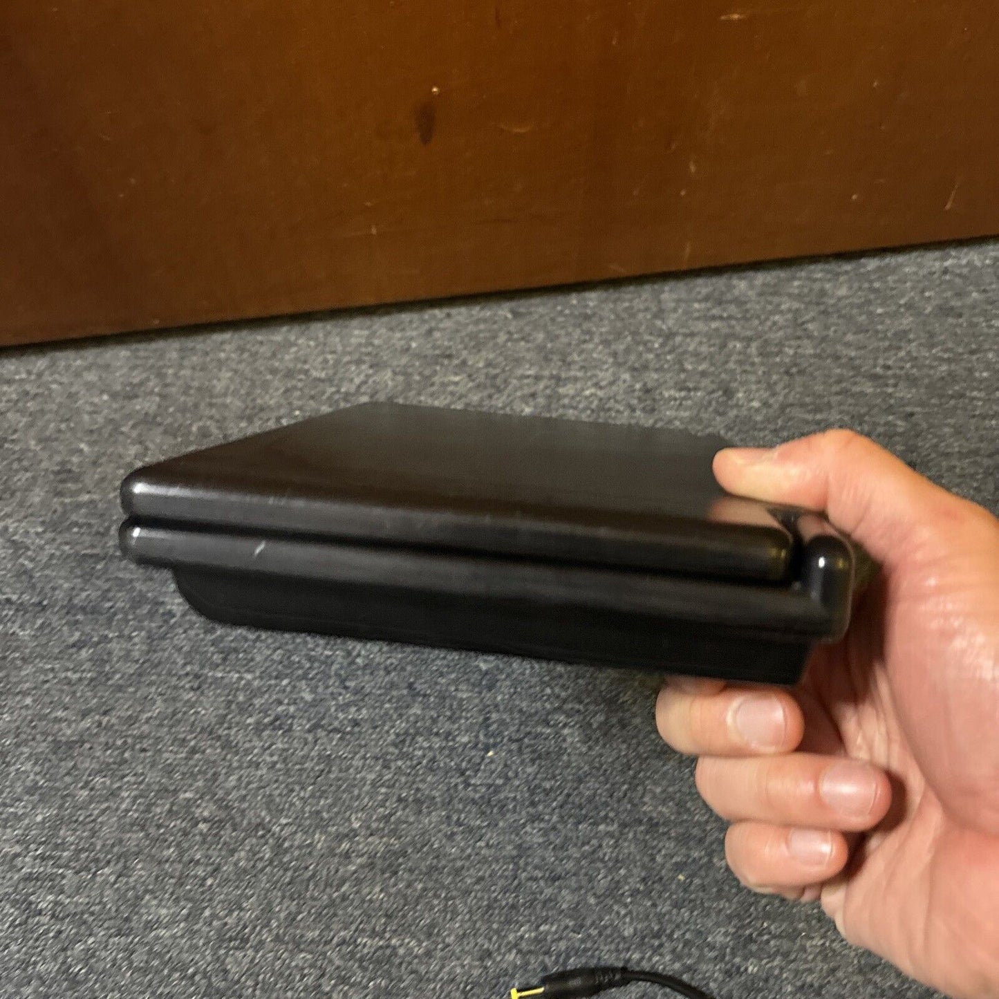 Soniq 9" DVD Portable Player PD90-AU Region 4