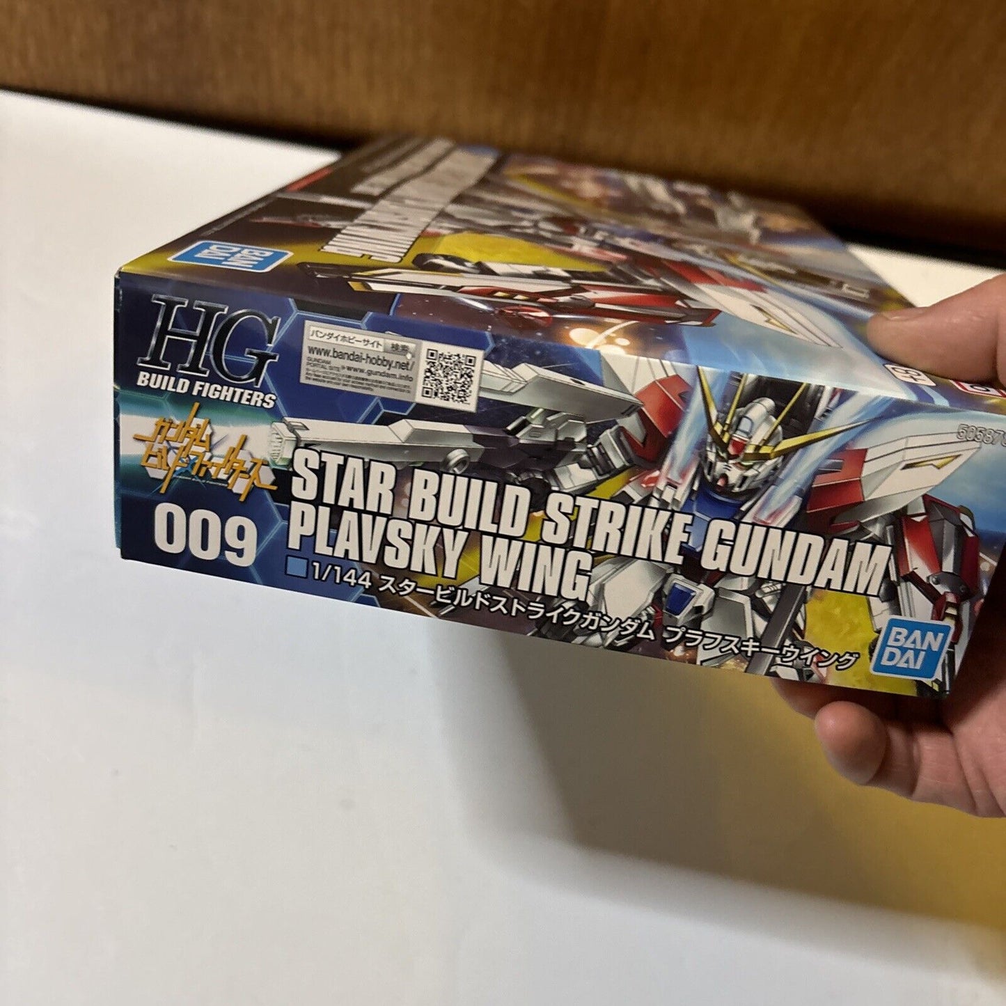 Star Build Strike Gundam Plavsky Wing HG 1/144 Bandai 2014