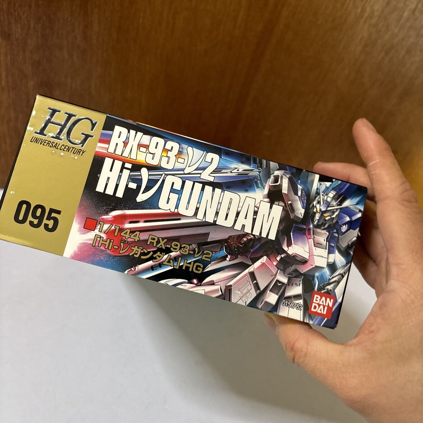 RX-93-V2 Hi-V Gundam HGUC Bandai 2009