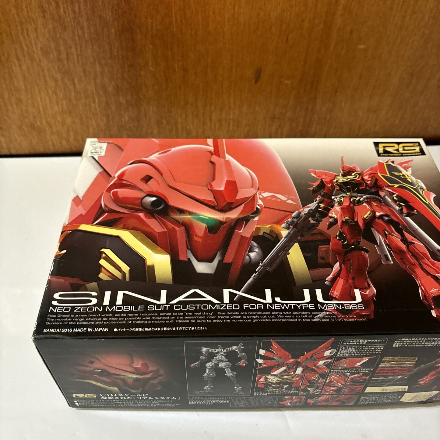 Sinanju Neo Zeon Mobile Suit Gundam MSN-06S RG 1/144 Bandai 2016 Gunpla