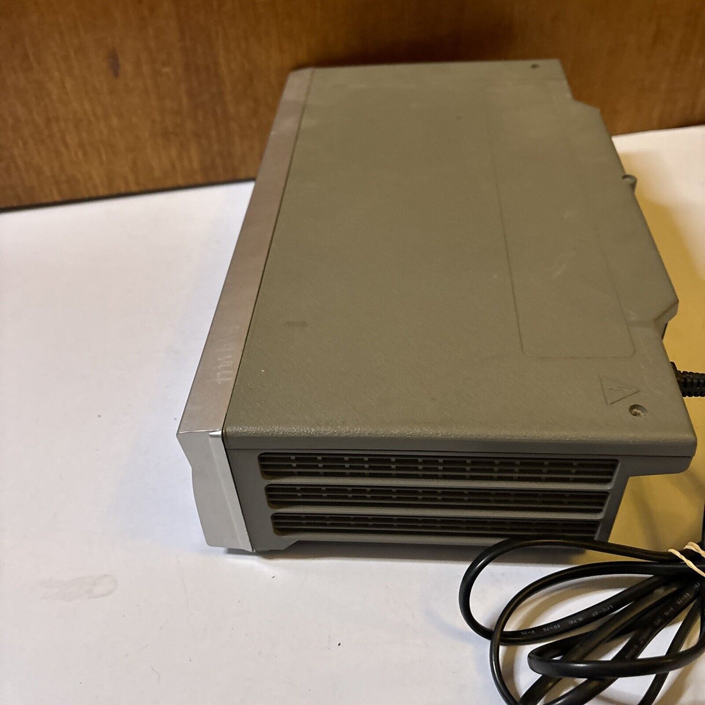Teac Video Cassette VCR VHS Player MV-4098 *Noisy Picture - Requires Head Clean*