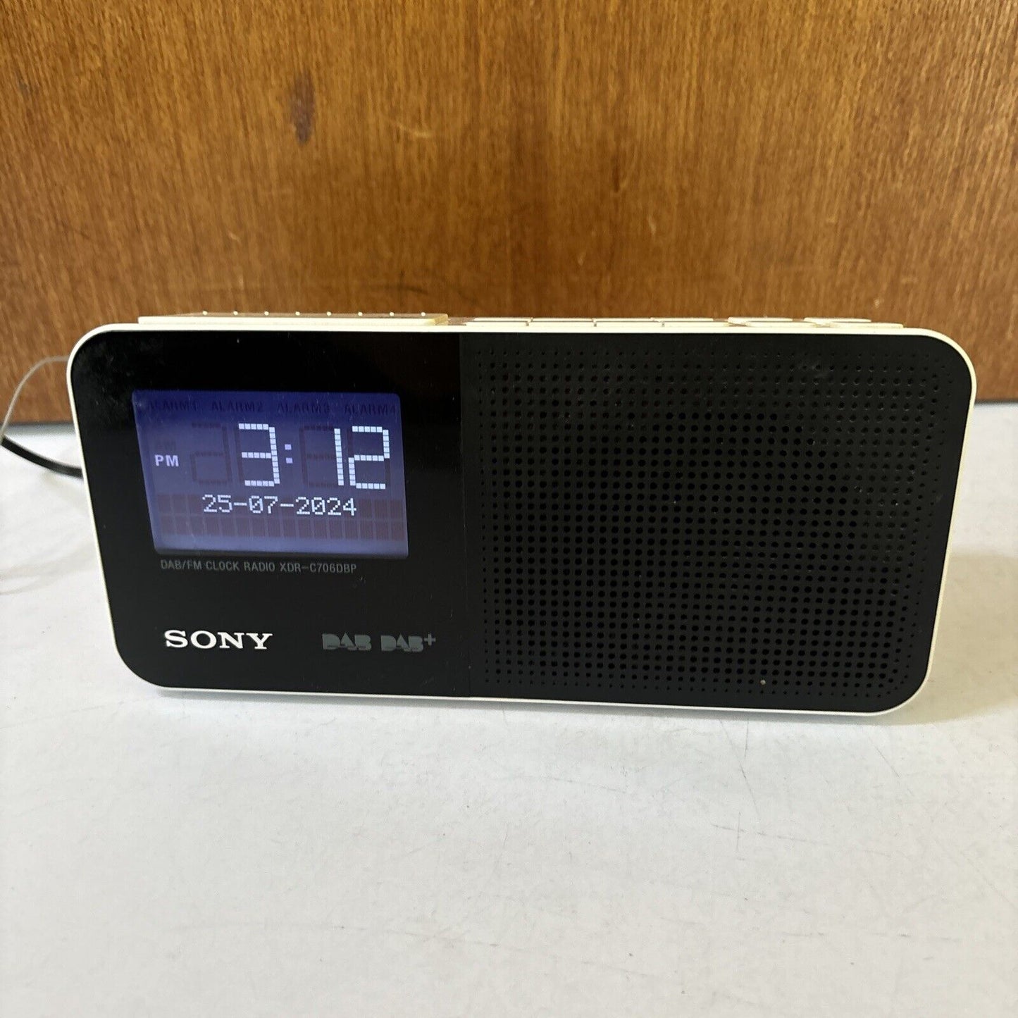 Sony DAB+ Digital FM Radio Alarm Clock XDR-C706DBP