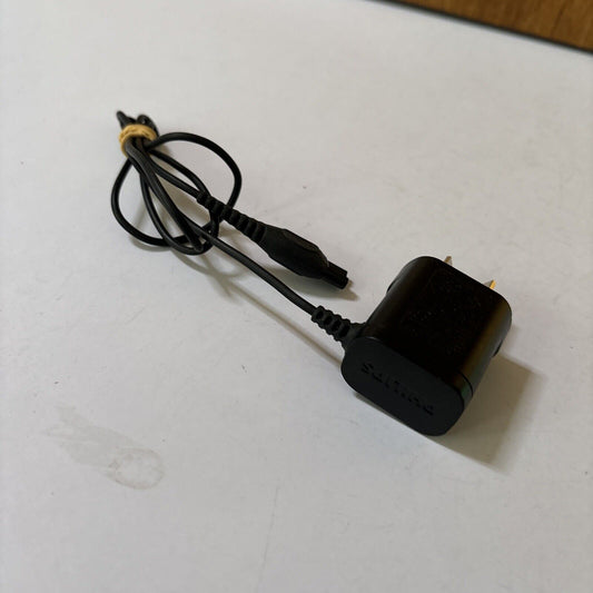 Genuine Philips HQ850 AC/DC Adaptor 8V 100mA For Shaver