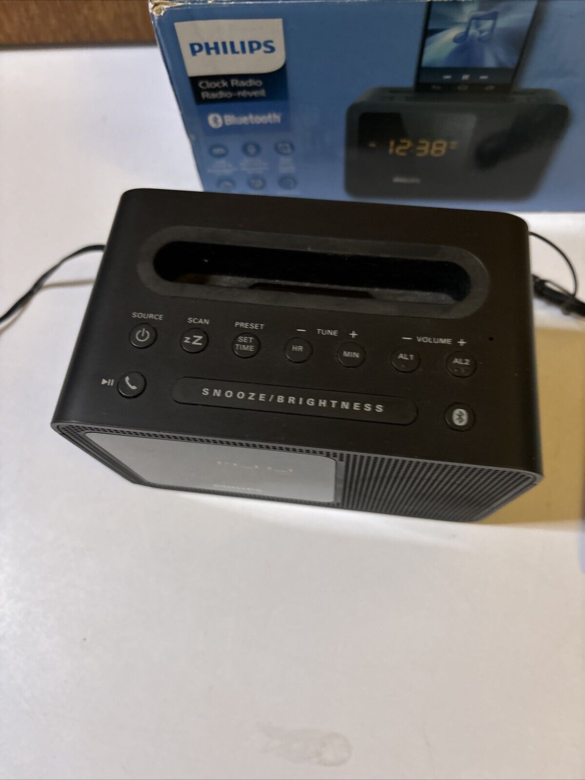 Philips Alarm Clock Bluetooth FM Radio AJT5300/79